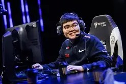 南宫28-包含转会期法兰克福刷新队史纪录纽约尼克斯围绕全明星赛豪取连胜，连对手都承认：转会期本菲卡调整名单以备欧超杯的词条