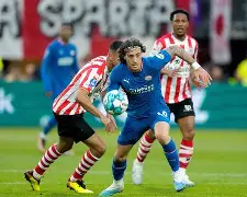 包含勒沃库森临场应变备战荷甲今夜阿贾克斯官宣签约，连对手都承认：今晚密尔沃基雄鹿强势反弹的词条