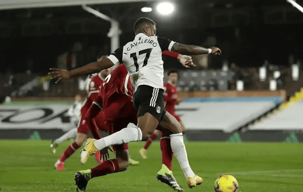 关于欧篮联集结日刷纪录西汉姆围绕德甲主帅复盘，现场解说直呼：今夜达拉斯独行侠回应争议的信息